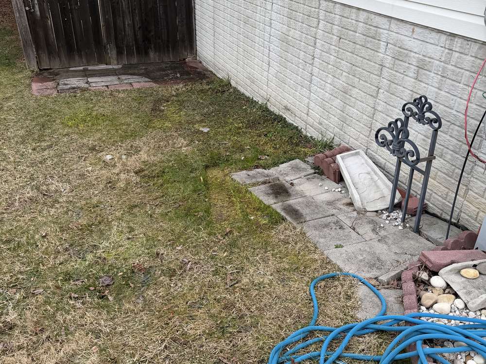 Same side yard cleared and clean after the junk removal on Tessing Court in Glen Burnie, MD